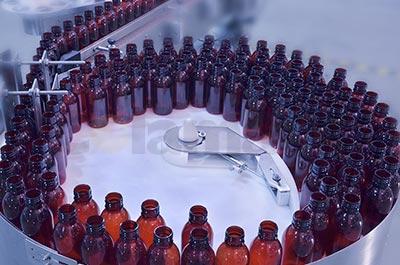 Vertical Round Bottle Labeling System